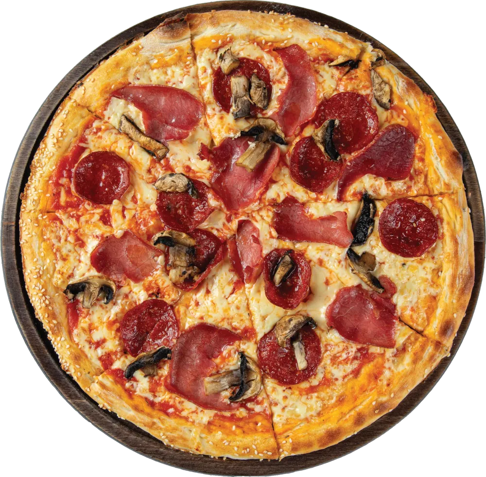 Pizza e sapopjekur me proshutë dhe këpurdha në Be Happy Restaurant